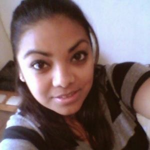 Meet your Posher, Yaneth